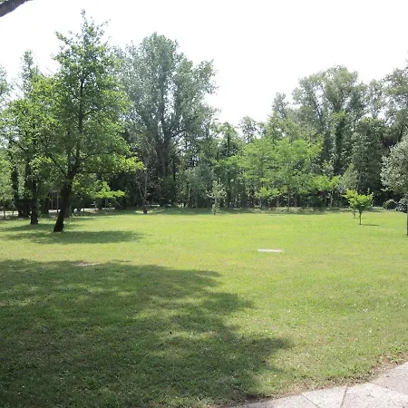 Modern Flat With Terrace For 5 Guests - Beahost * Bibione