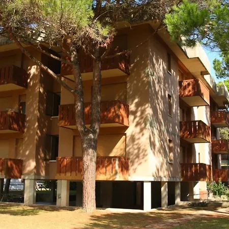 Lägenhet Modern Flat With Terrace For 5 Guests - Beahost *