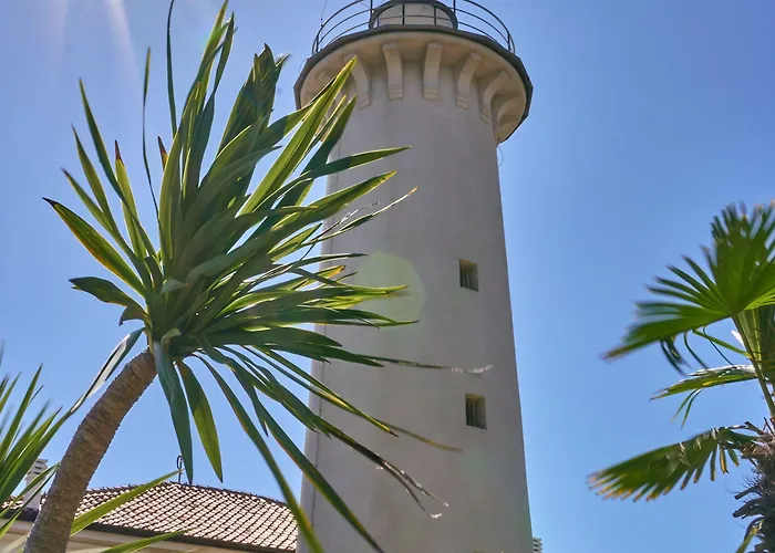 Modern Flat With Terrace For 5 Guests - Beahost Апартаменти