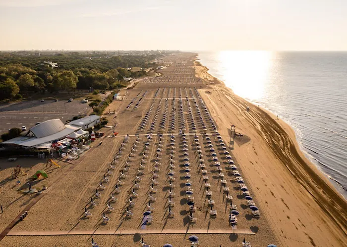 Апартаменти Modern Flat With Terrace For 5 Guests - Beahost *